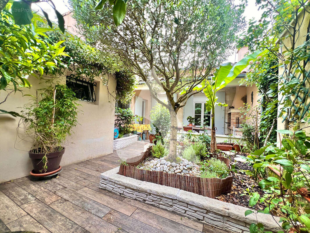Maison à LIBOURNE