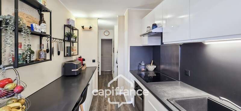 Appartement à LA VALETTE-DU-VAR