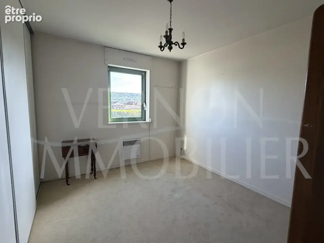 Appartement 75 m² à Vernon  - photo 6