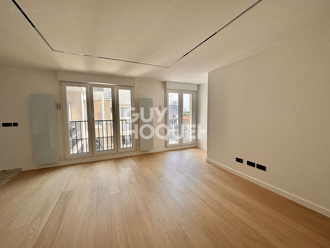 Appartement à SAINT-OUEN