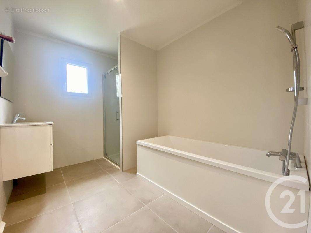 Maison à SAINT-AUVENT