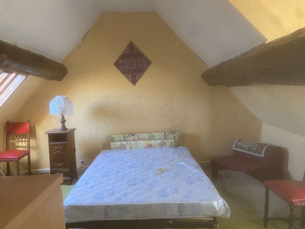 VENDUE.  Maison avec dépendance à 5 minutes de Vermenton - photo 9