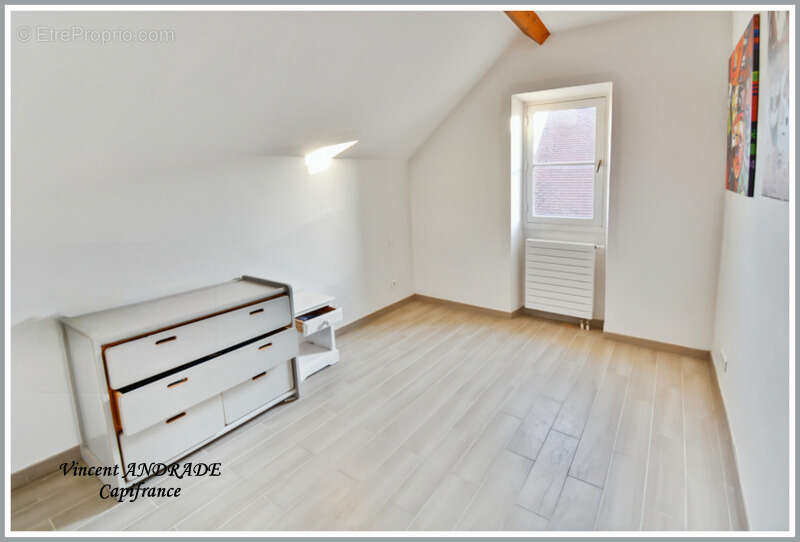 Maison à CHEPTAINVILLE