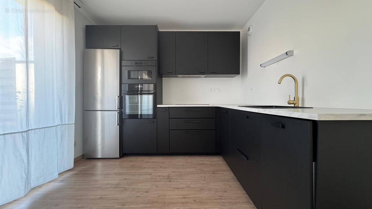 Appartement à BUSSY-SAINT-GEORGES