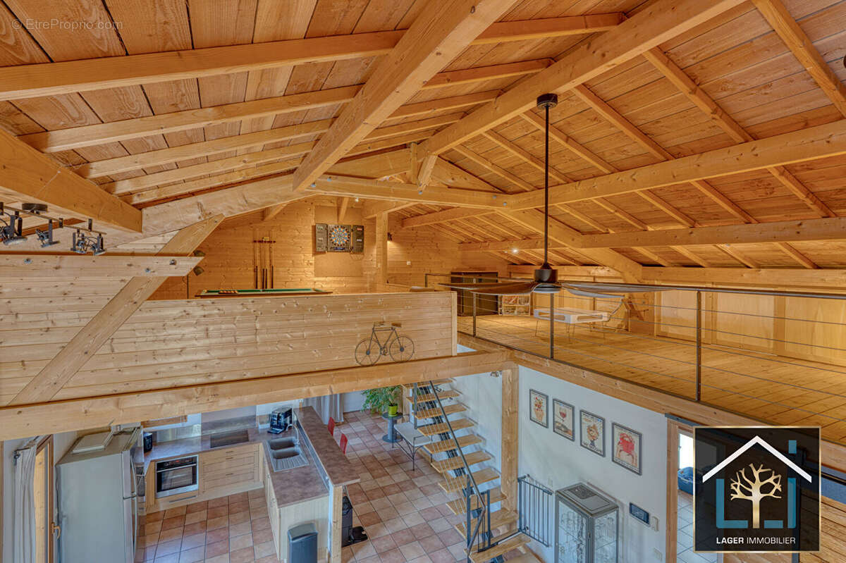 Maison bressolles 183 m² - photo 9
