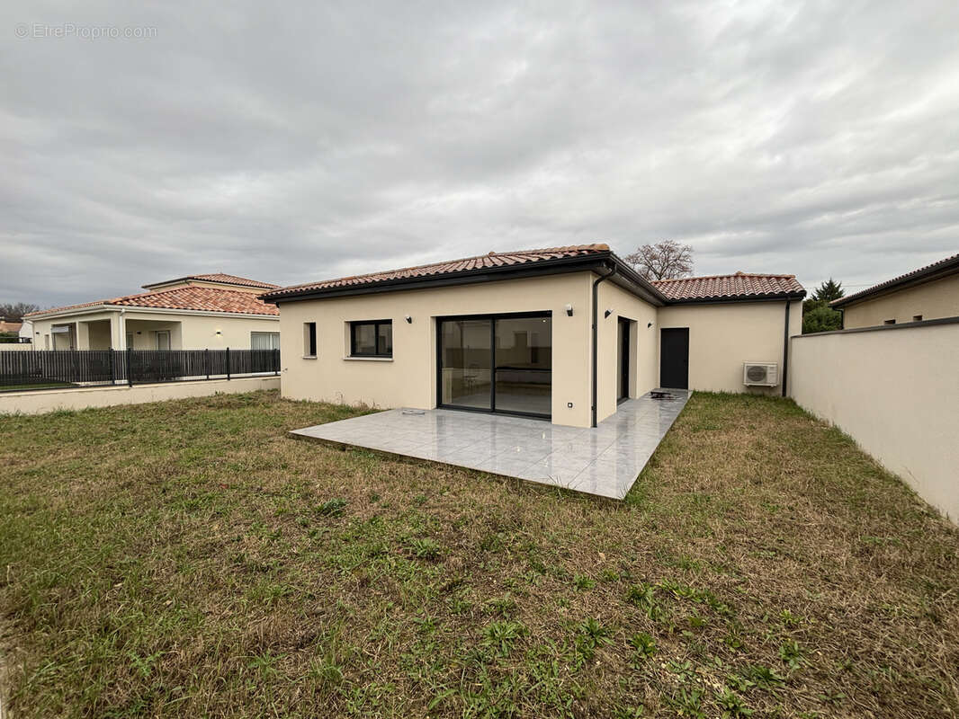 Maison à ROMANS-SUR-ISERE