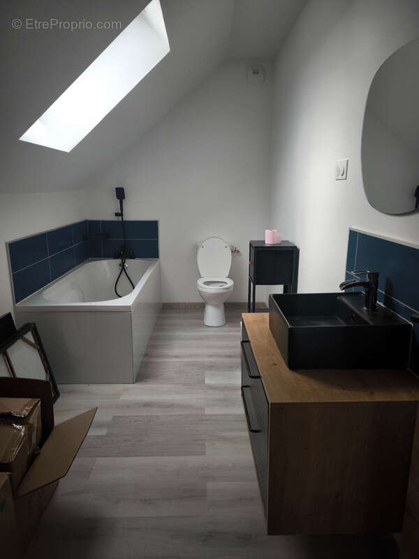 Maison à LA CHAPELLE-D'ALIGNE