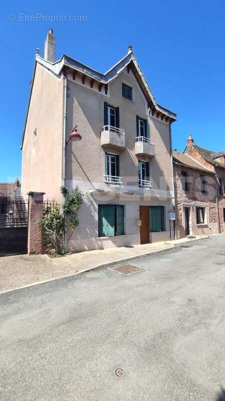 1759217002359 - Maison à SAINT-CHRISTOPHE-VALLON