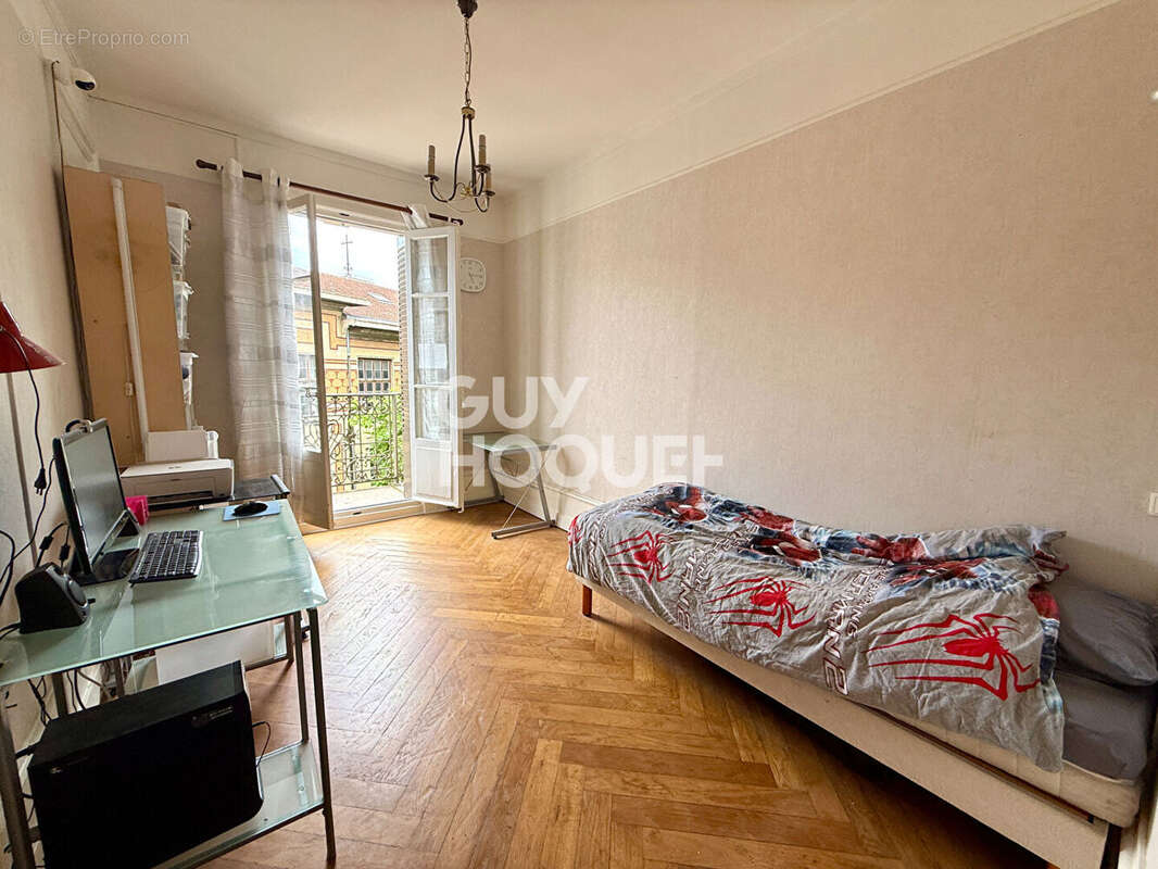 Appartement à LYON-1E