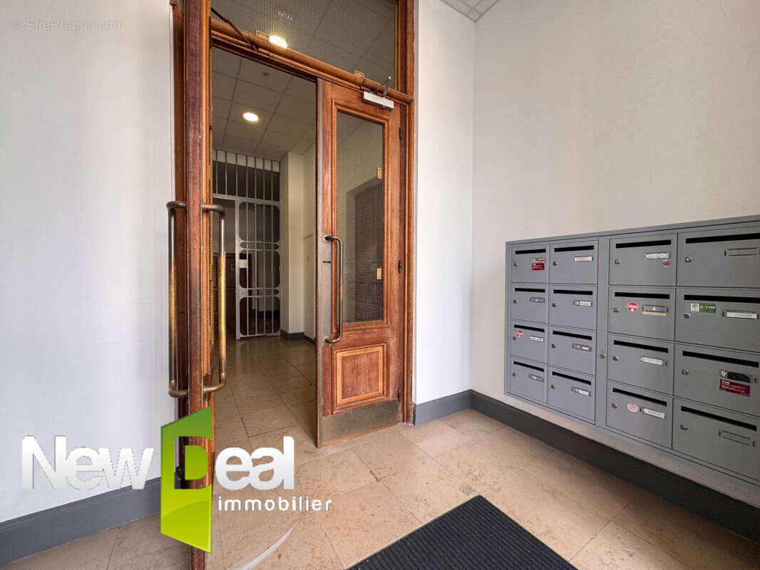 Appartement t3 avec place de stationnement douai centre - photo 8