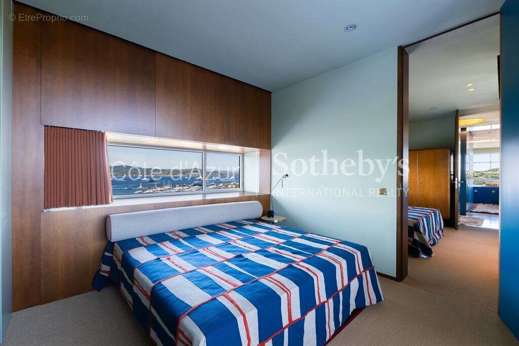 Appartement à SAINT-TROPEZ