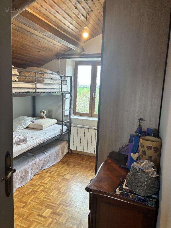 Maison à LENTILLAC-SAINT-BLAISE