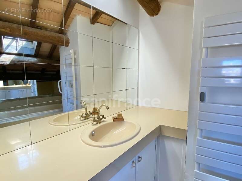Appartement à UZES