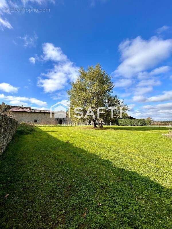 Photo 8 - Maison à GENSAC