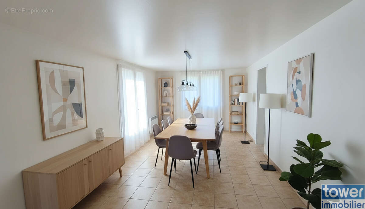 Maison à DURAVEL