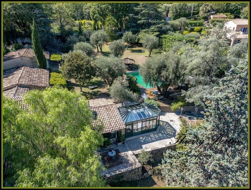 Maison à OPIO