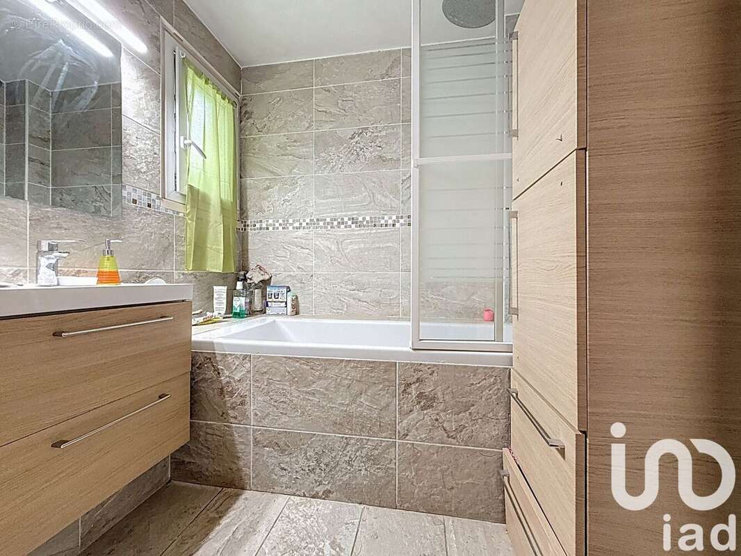 Photo 6 - Maison à MANTES-LA-VILLE