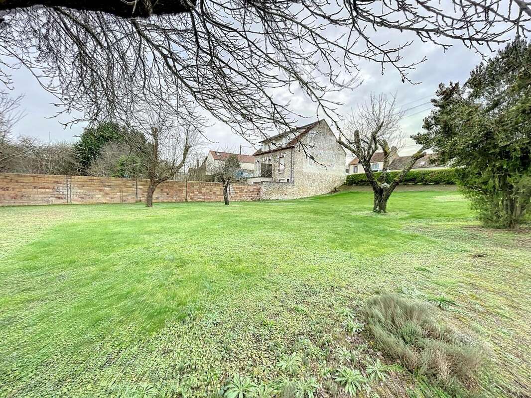 Photo 4 - Terrain à CHAMPIGNY