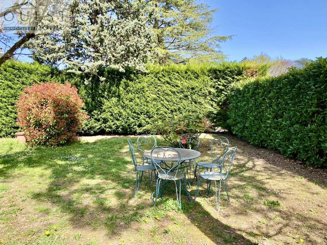 Maison à CHARBONNIERES-LES-BAINS