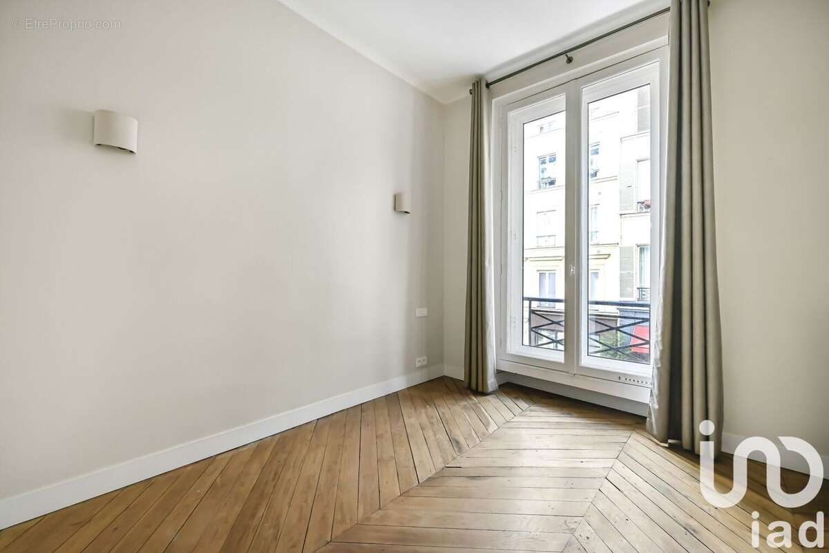Photo 9 - Appartement à PARIS-8E