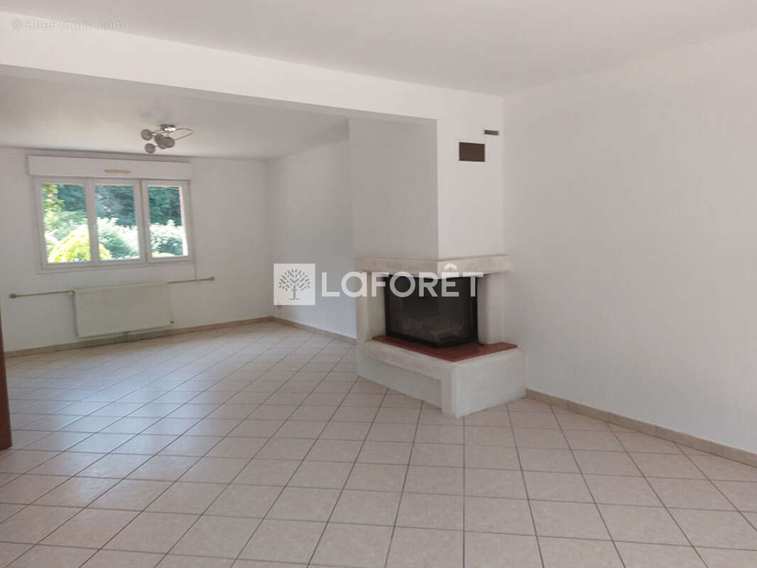 Maison Fontaine L Etalon 4 pièce(s) 105 m2 - photo 7