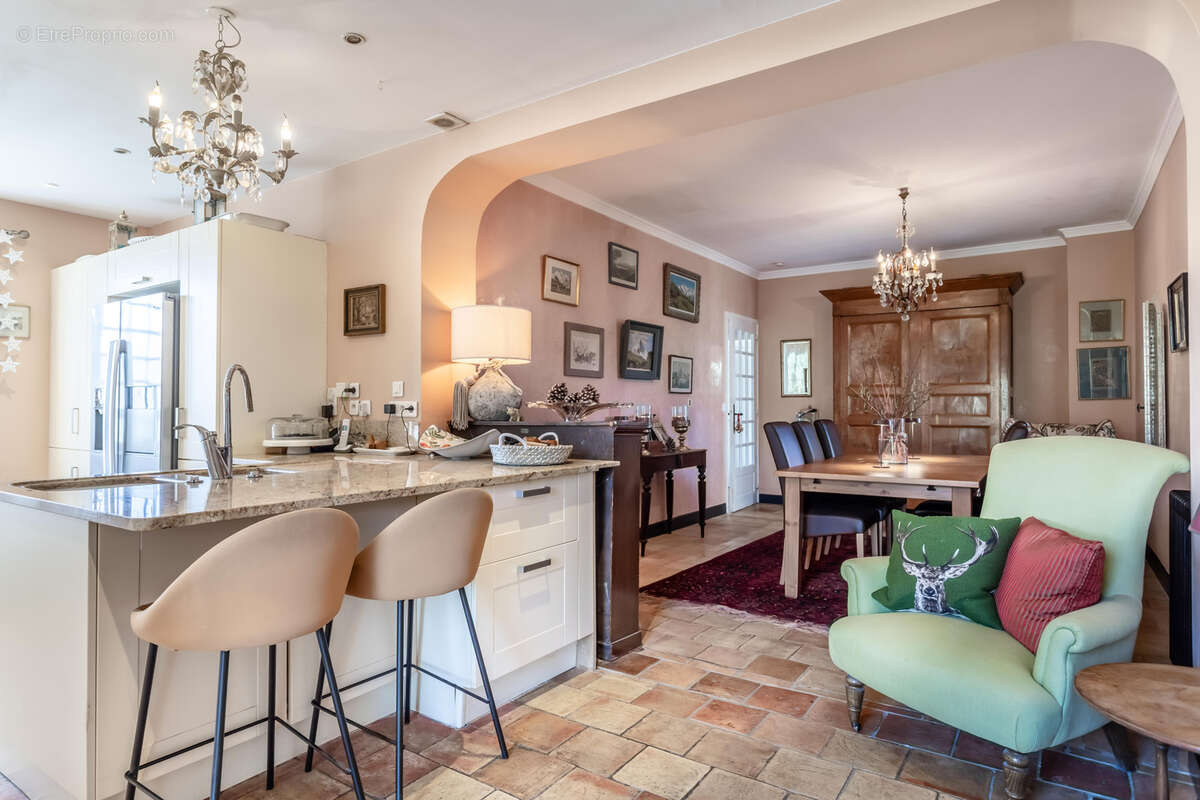 Maison à MONFLANQUIN