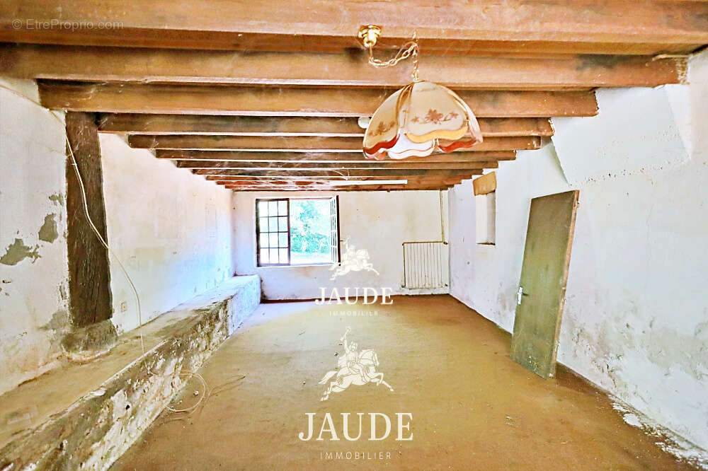 A vendre maison chateldon - photo 6