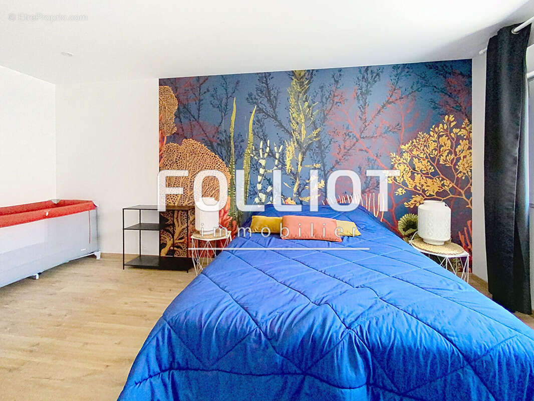 Maison à SAINTE-MARIE-DU-MONT