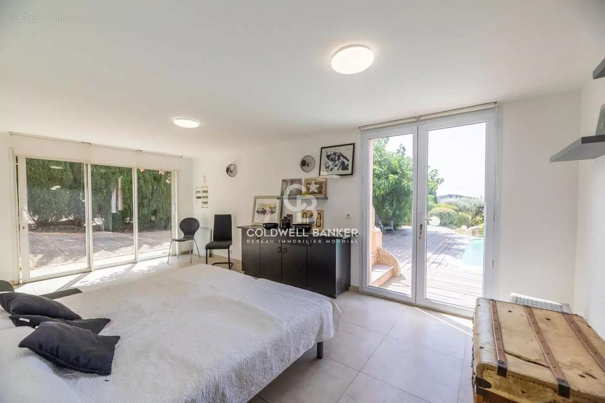 Maison à PORTO-VECCHIO