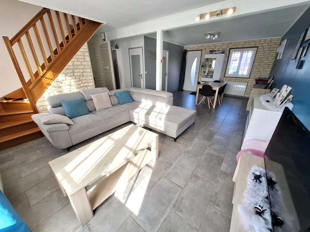 Maison à BERNEUIL-SUR-AISNE