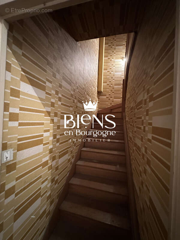 Appartement à LONS-LE-SAUNIER