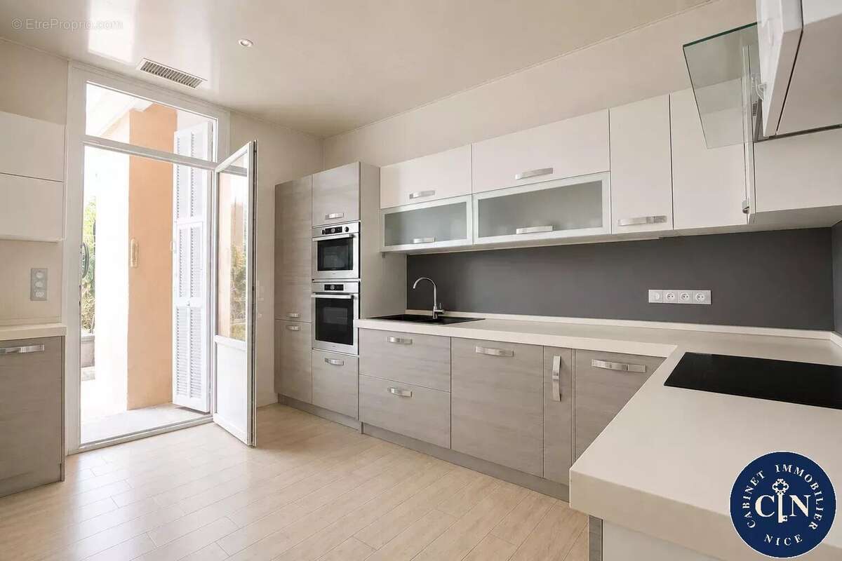 Appartement 55 m² à Nice  - photo 4