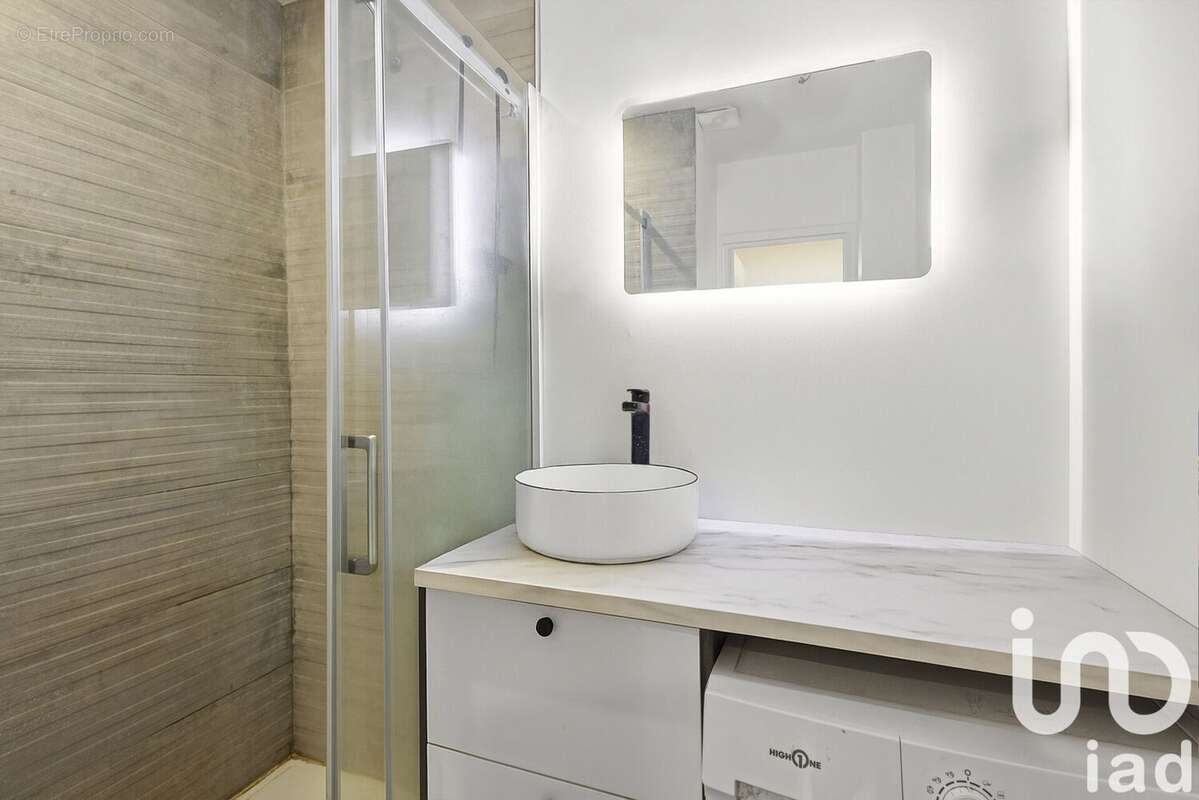 Photo 6 - Appartement à MARSEILLE-7E