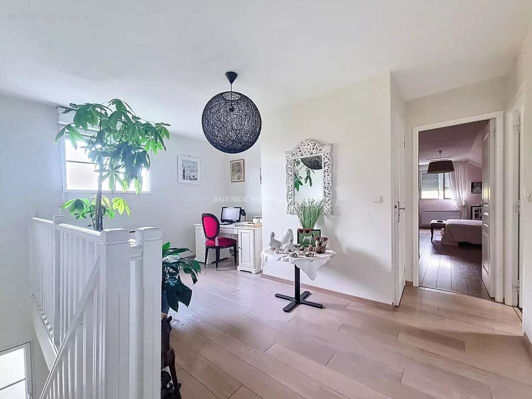 Maison 208 m² à Honfleur  - photo 8