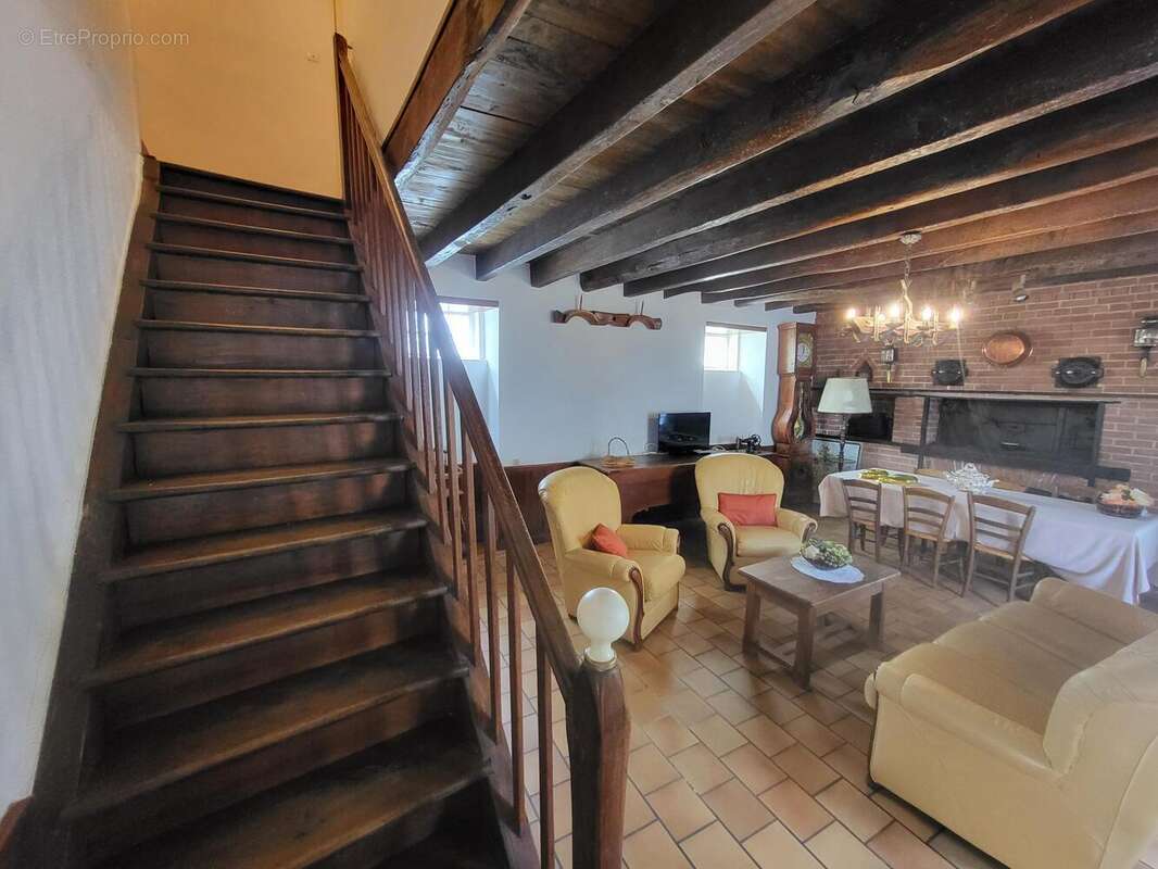 Maison 106 m² à Guesnes  - photo 8