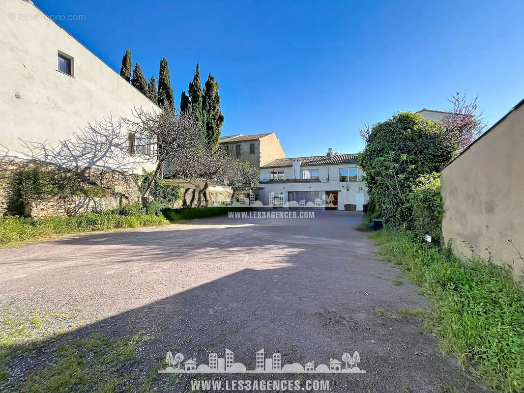 Appartement à COGOLIN