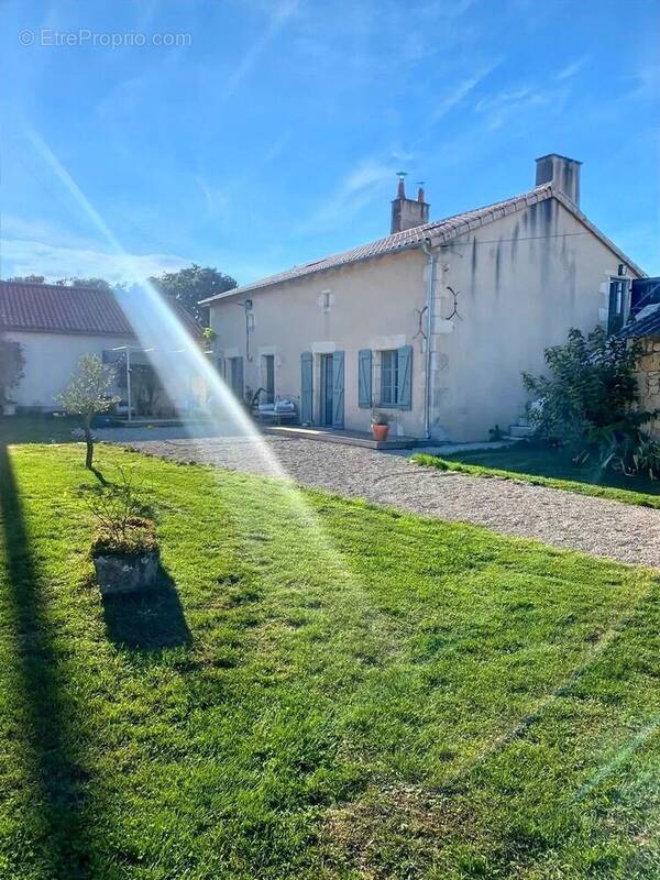 Maison à JARDRES