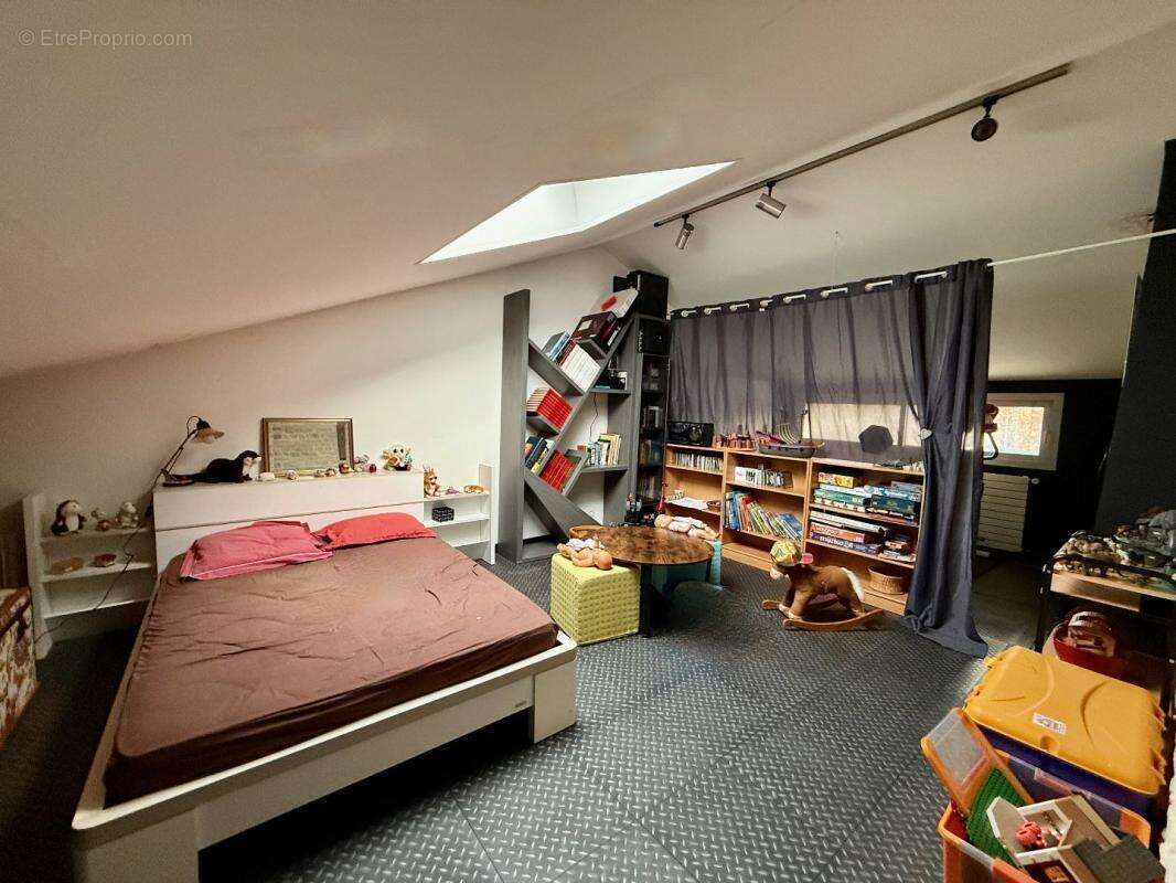 Maison à SAINT-COUTANT