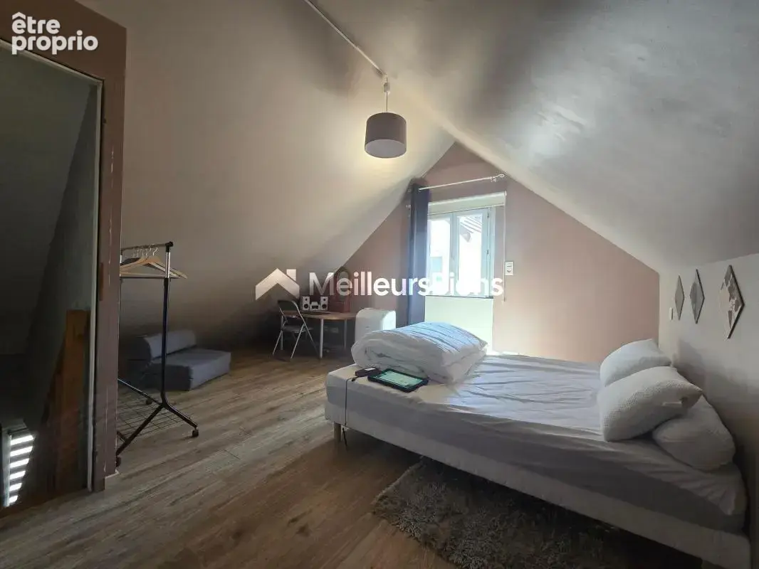 Ensemble immobilier à Dole 7 pièces 5 chambres sur 623 m² de terrain - photo 18