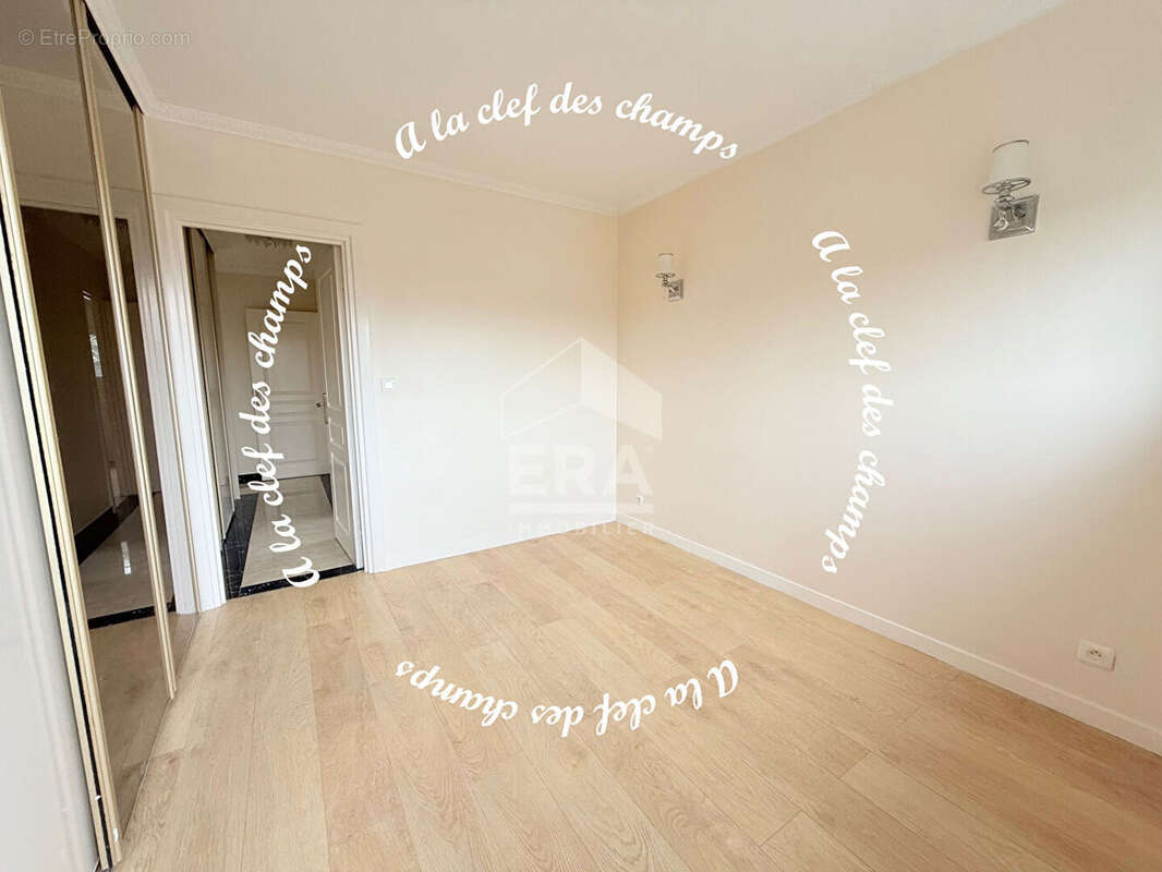 Appartement à GIF-SUR-YVETTE