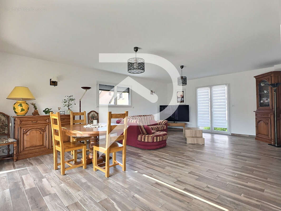 Maison à REGUISHEIM