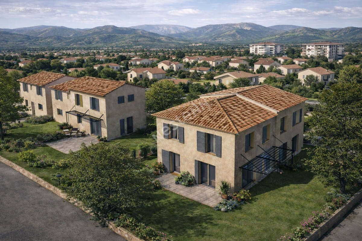 Maison à PERTUIS