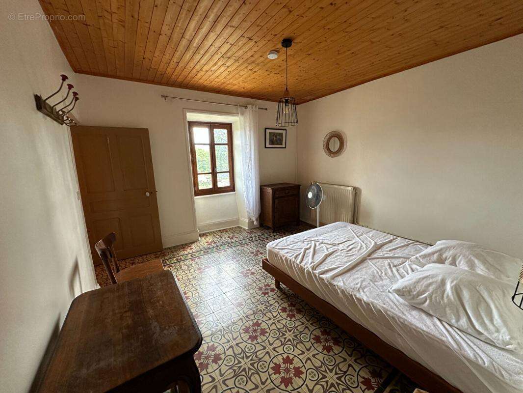 Maison  en Pierre Chandolas - photo 11