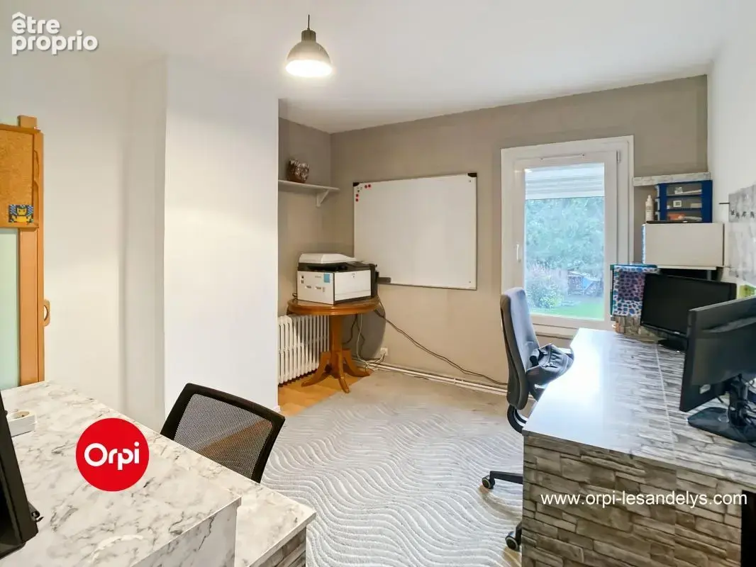 Fleury sur Andelle, bourg tous commerces- Maison 3ch avec terrasse et jardin, double garage - photo 12