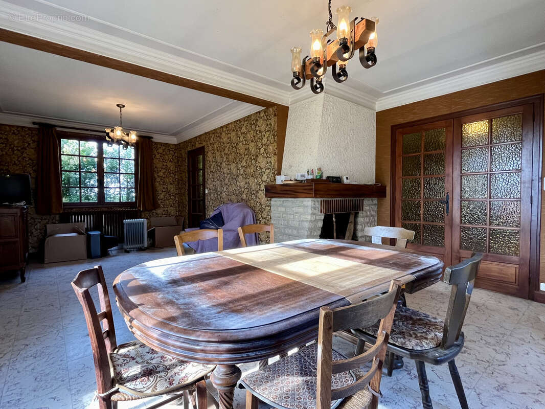 Maison à CLOYES-SUR-LE-LOIR