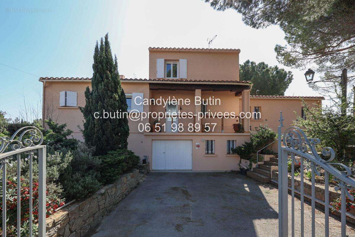 Maison à OUVEILLAN