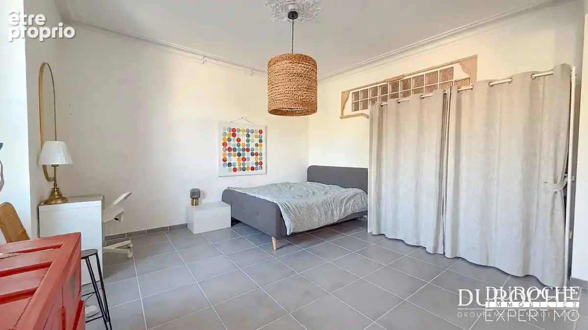 Orange   Élégante maison de maître en pierre avec studio indépendant, garage et terrasses - photo 25