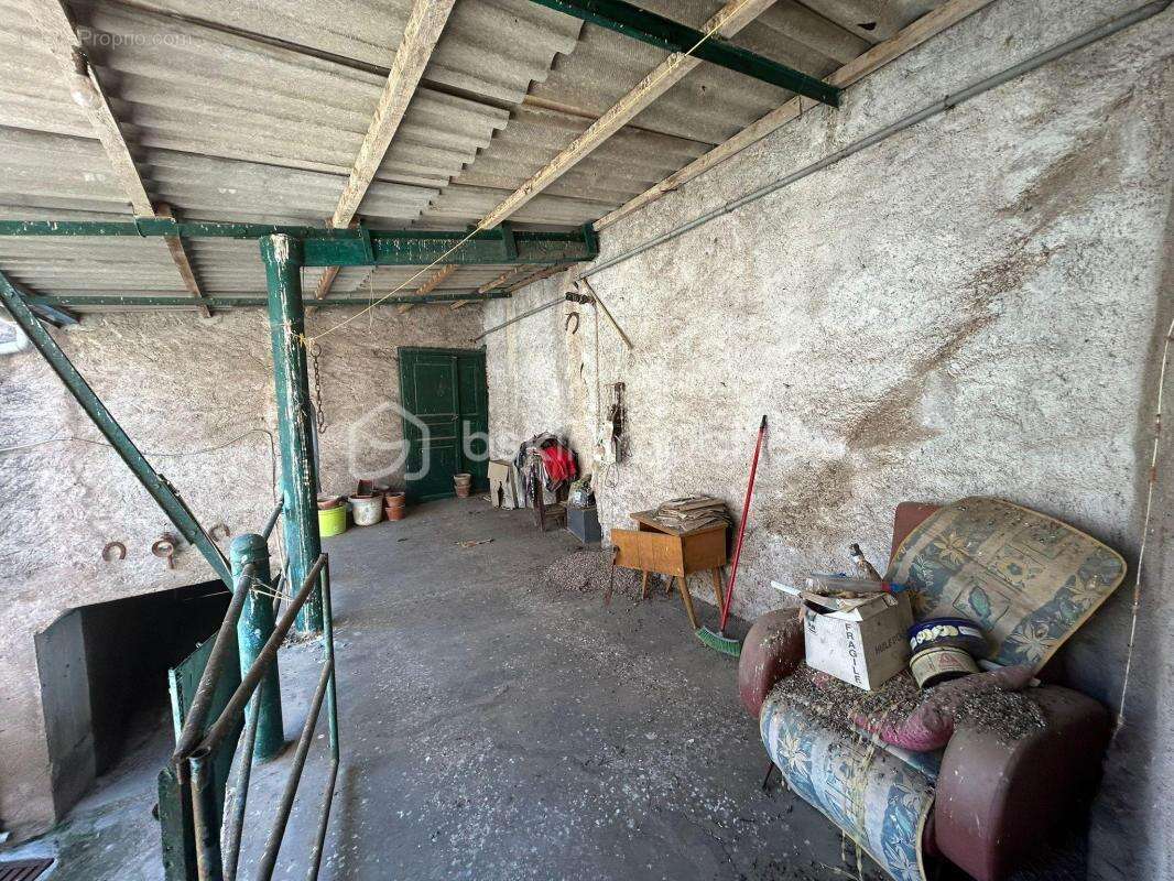 Authentique maison de village avec terrasse, jardin et garage - photo 15