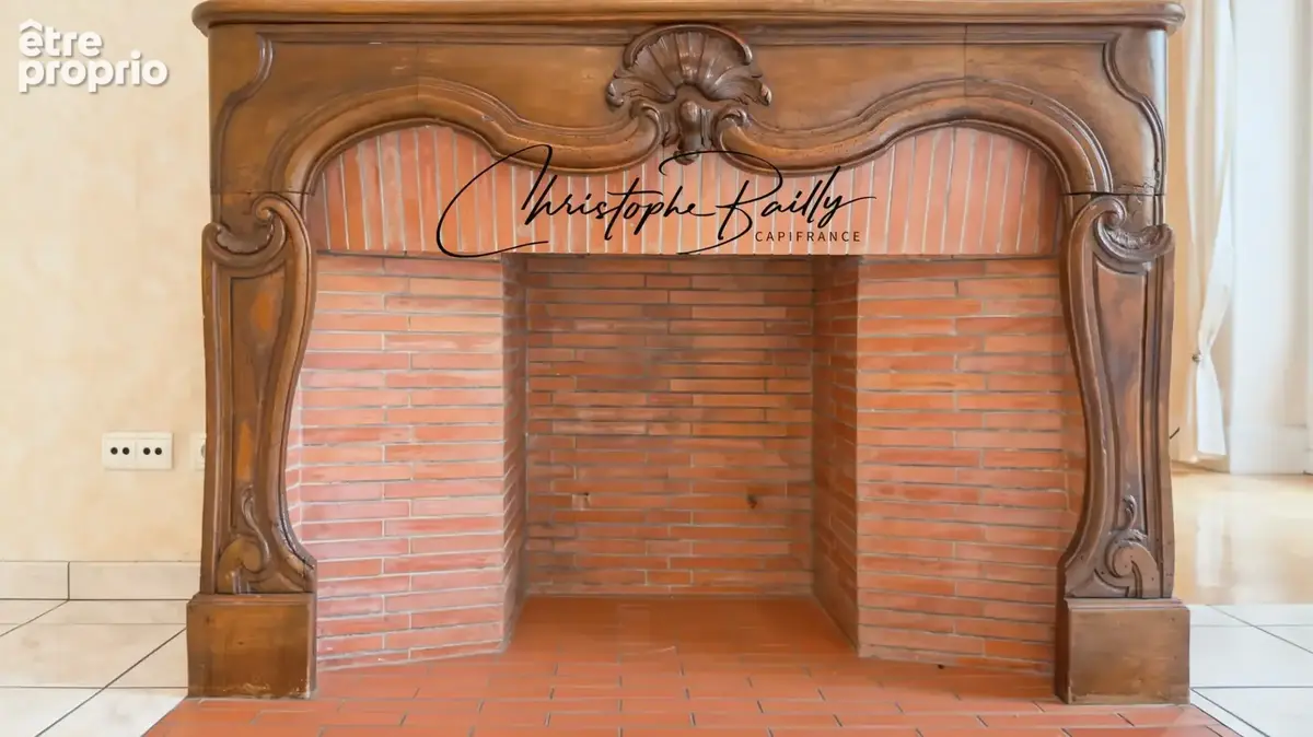 Toulouse Jean-Jaurès, appartement haussmannien familial de 158 m² avec balcon filant et ascenseur - Garage en sus - photo 10