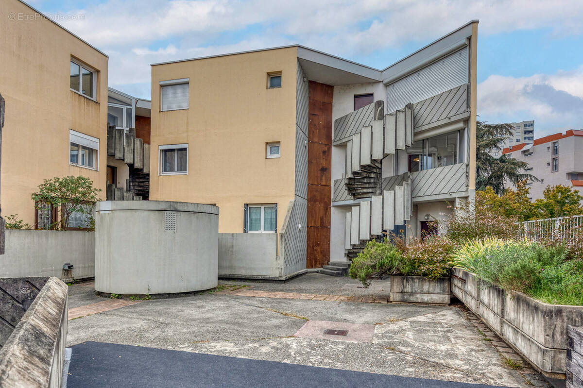 Appartement à ECHIROLLES